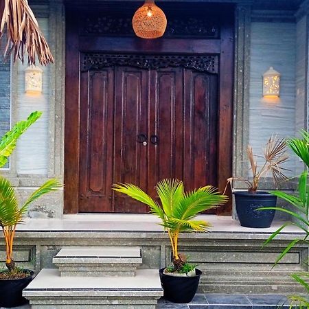Regina Guest House Ubud Exterior foto