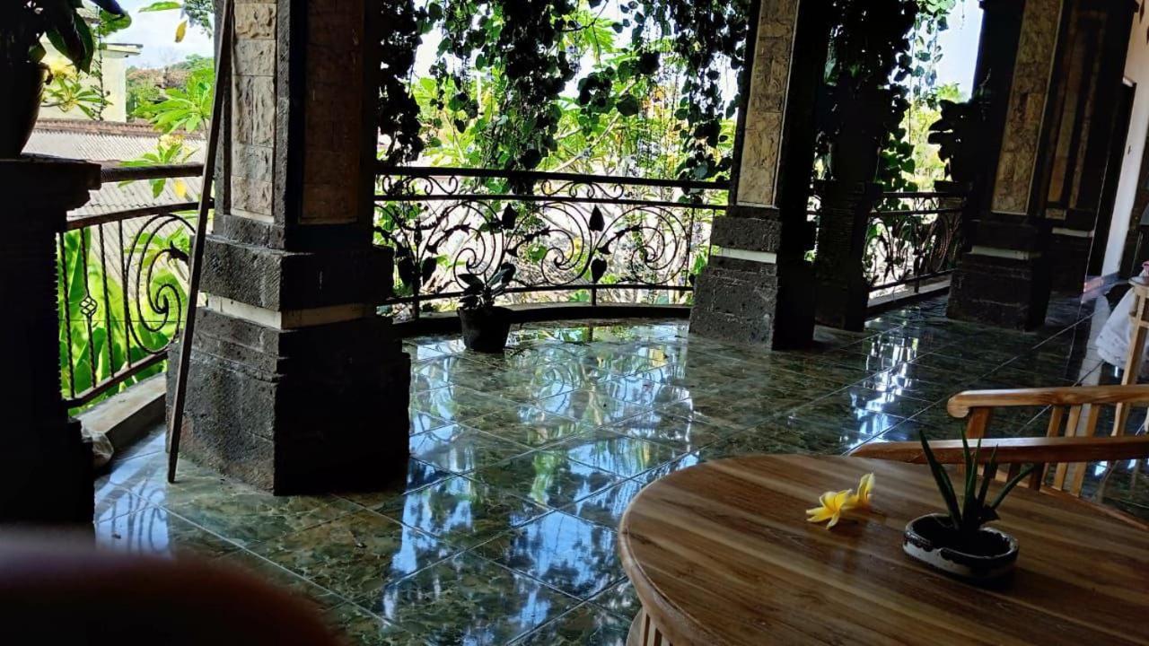 Regina Guest House Ubud Exterior foto