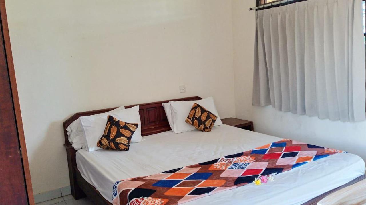 Regina Guest House Ubud Exterior foto